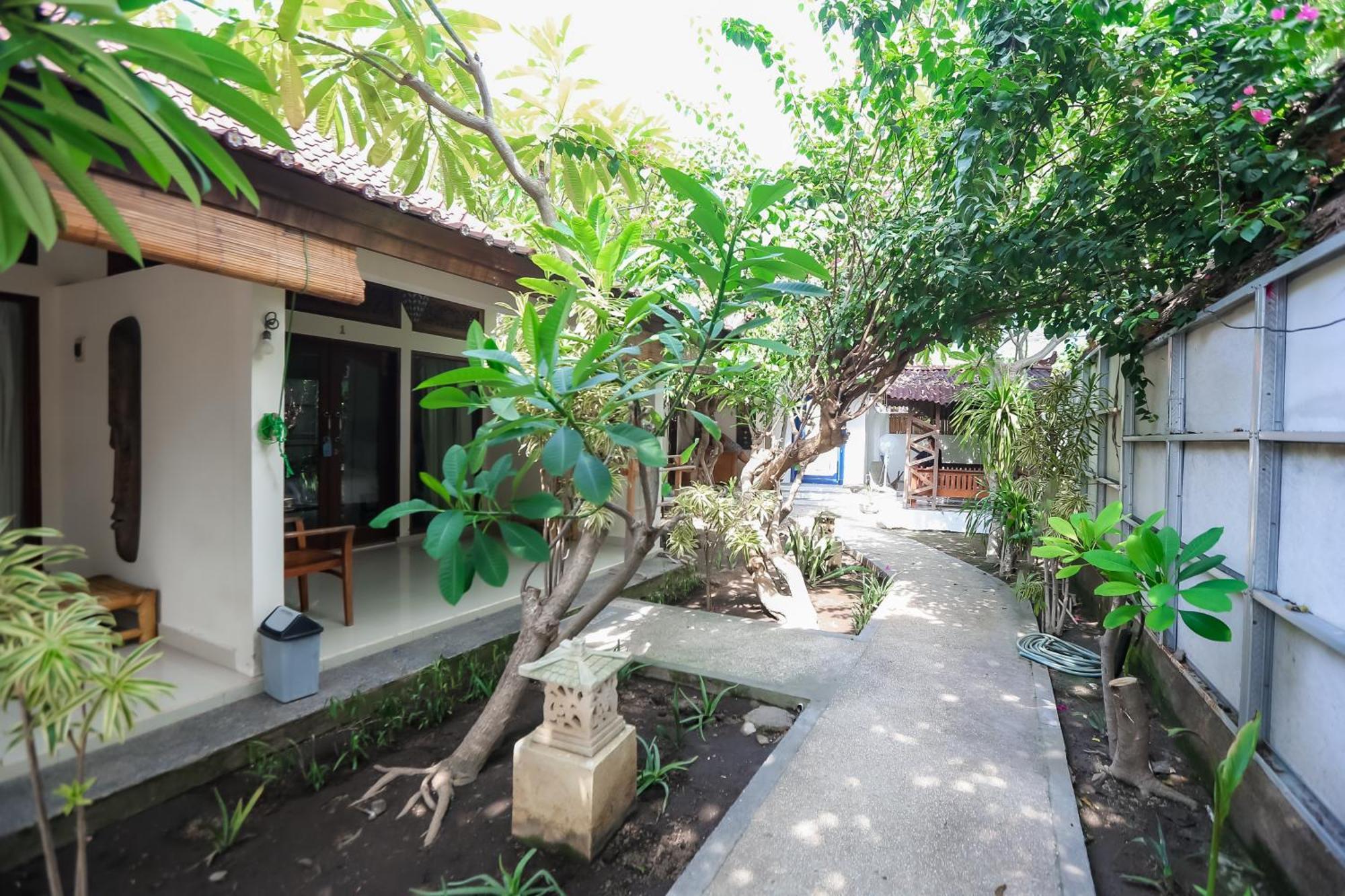 Cozy Bungalows Gili Trawangan Kültér fotó